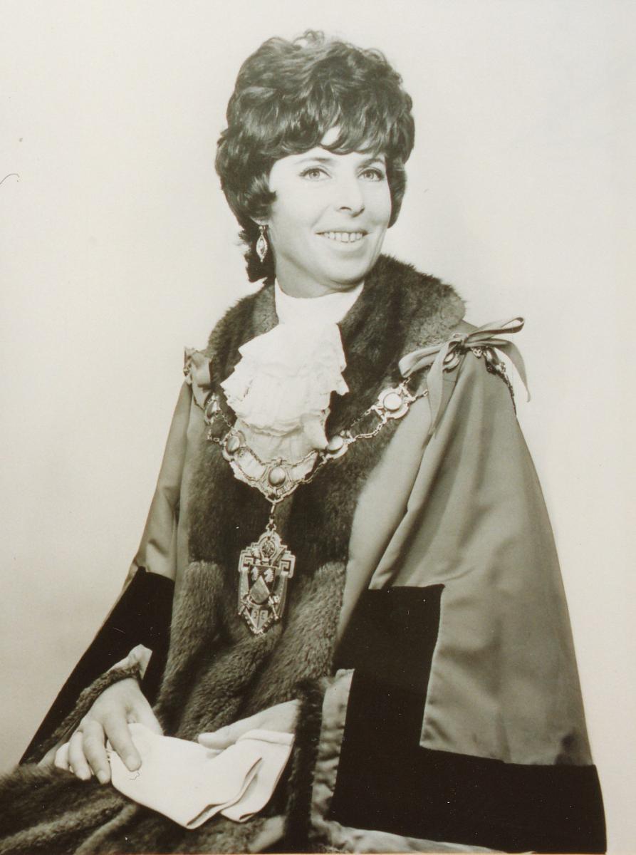 Diana Joyce Fender