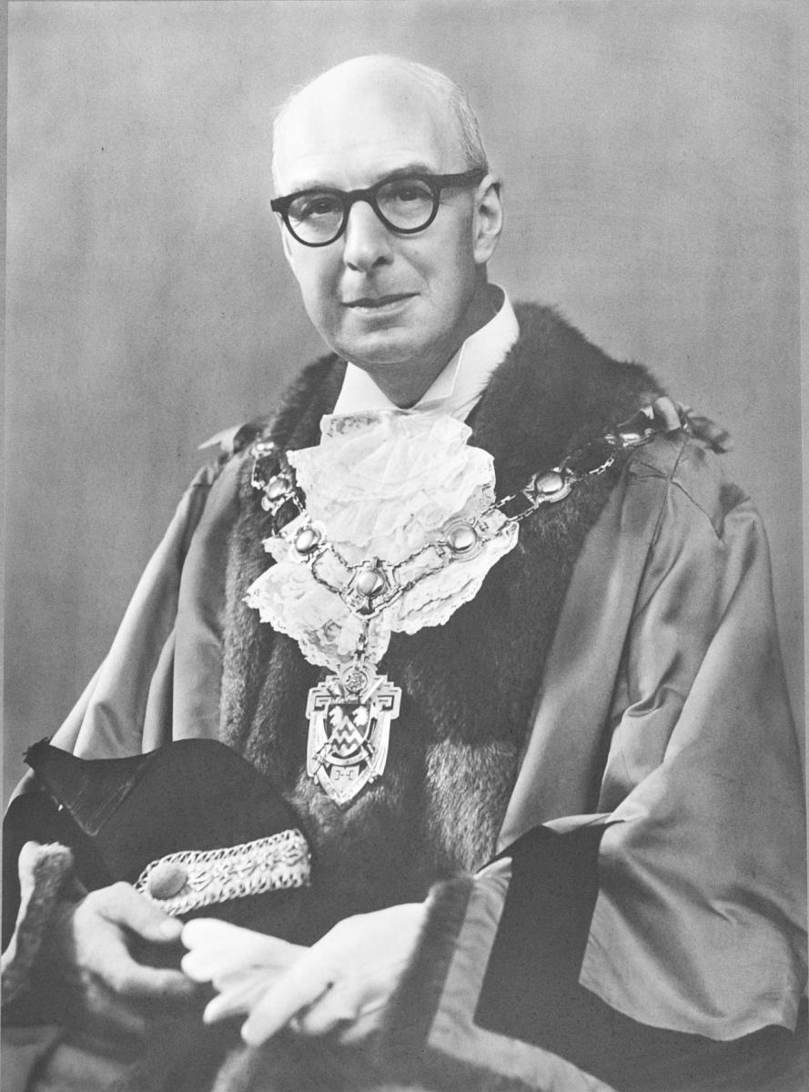 Frank Hermann Knight